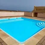 아파트 With Rooftop Pool - Tideview