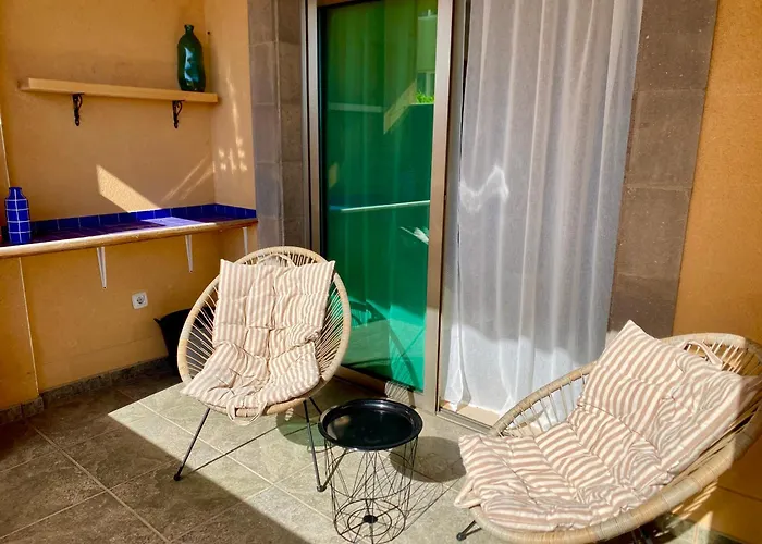 Apartment With Rooftop Pool - Tideview