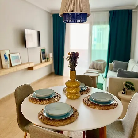 With Rooftop Pool - Tideview Апартаменты *