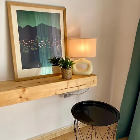 With Rooftop Pool - Tideview