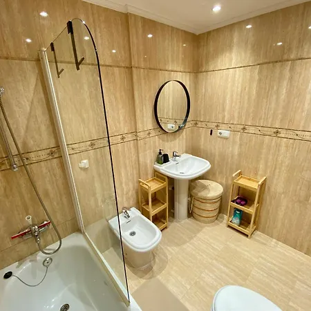 With Rooftop Pool - Tideview Апартаменты