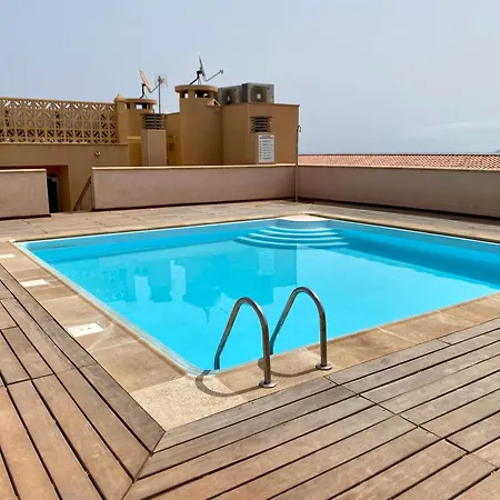 Appartamento With Rooftop Pool - Tideview *
