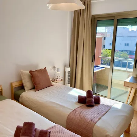 With Rooftop Pool - Tideview