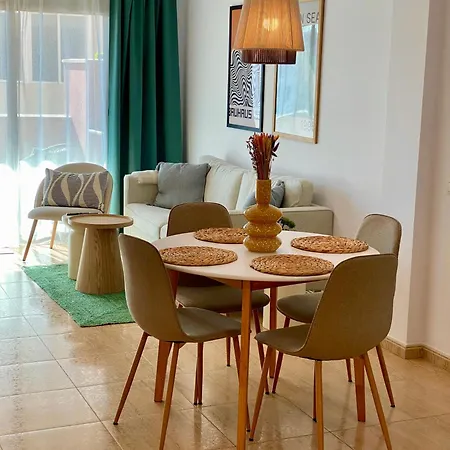 With Rooftop Pool - Tideview Appartement Corralejo