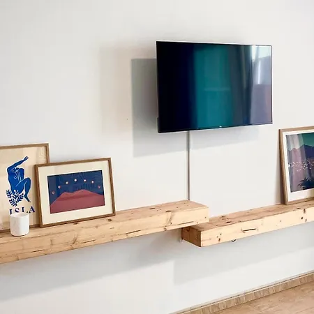 With Rooftop Pool - Tideview Apartmán *