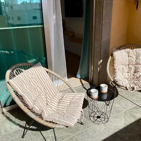 With Rooftop Pool - Tideview Apartmán *